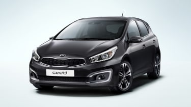 Kia Cee'd 2015的整容揭开了新的发动机和技术