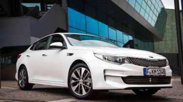 新的起亚Optima：价格宣布