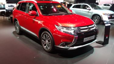 更新了Mitsubishi Outlander Phev在巴黎透露