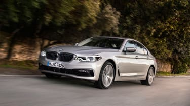 530E混合动力加入新的BMW 5系列范围：价格和规格宣布