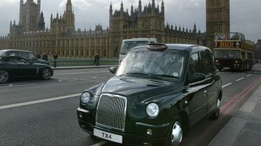 黑色出租车在新交易下映射伦敦未来的自治车