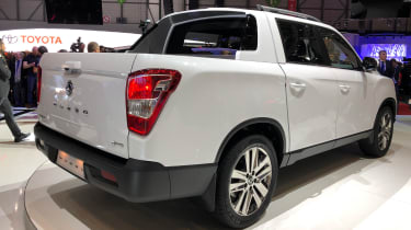 新的Ssangyong Musso拾取费用不到20亿英镑