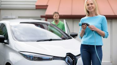 在挪威销售的一半以上的新车是电气或混合的