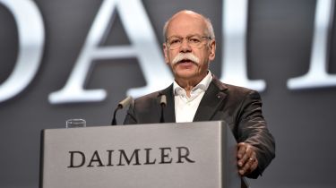 戴姆勒董事长日食Zetsche在2019年脱下