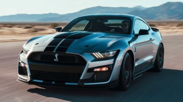 新的2020福特Shelby Mustang GT500生产760bhp