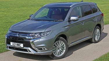 Mitsubishi Outlander Phev推动旗舰5h和5hs修剪