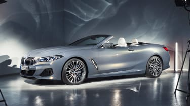 2019年新款BMW 8系列可转换：规格，图片和价格