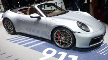 新2019保时捷911 Cabriolet加入范围