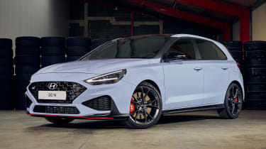 新的Hyundai I30 N Facelift抵达更多的电源和可选的自动变速箱