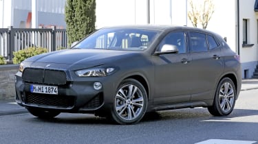 新的Fackifted BMW X2 SUV设置到2021年