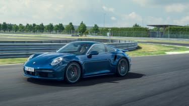 保时捷911 Turbo抵达572BHP和134万英镑的价格标签