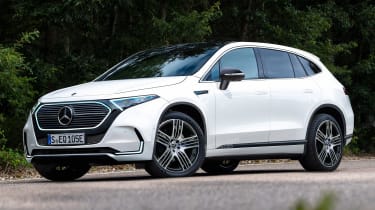 新的2022 Mercedes EQE SUV设置可达430英里范围