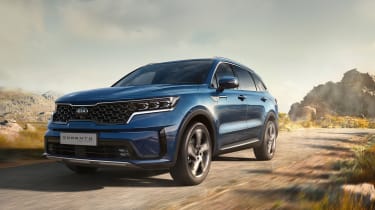 新的Kia Sorento插件混合模型出售，从44,995英镑