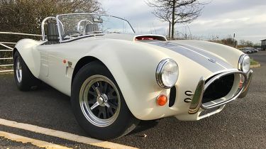 新的AC COBRA 378超级推出