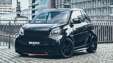 新BRABUS 92R是一个运动型智能EQ FORTWO CABRIO，91bhp