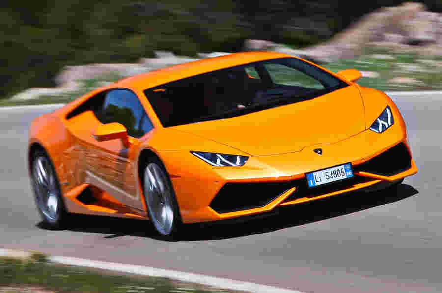 Lamborghini击中销售记录，并招募新员工进行Urus生产