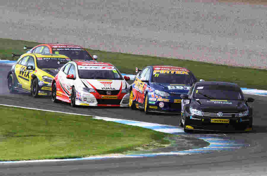 BTCC 2015年比赛报告：唐宁顿公园