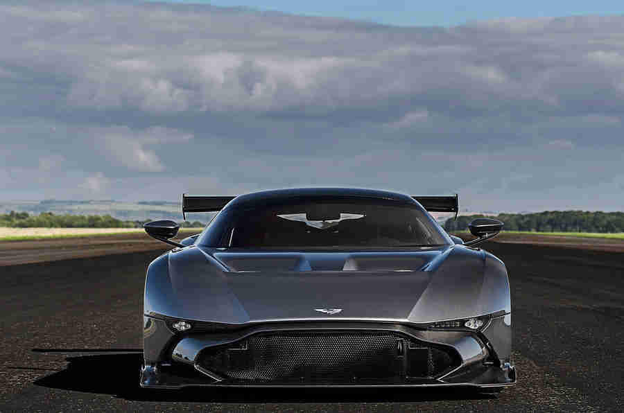 Aston Martin Vulcan至Coventry Motofest的明星