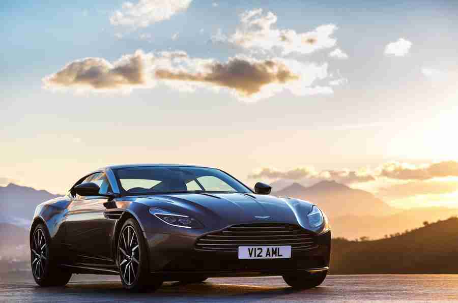 Aston Martin DB11：第一件全新的V12发动机