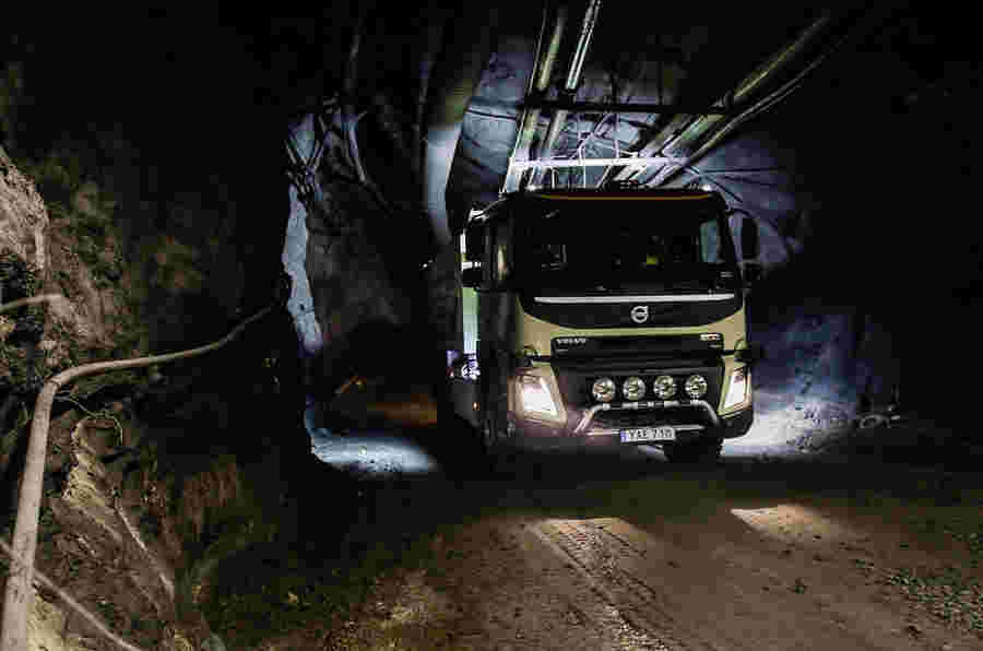 沃尔沃在地下矿井中测试自动驾驶卡车