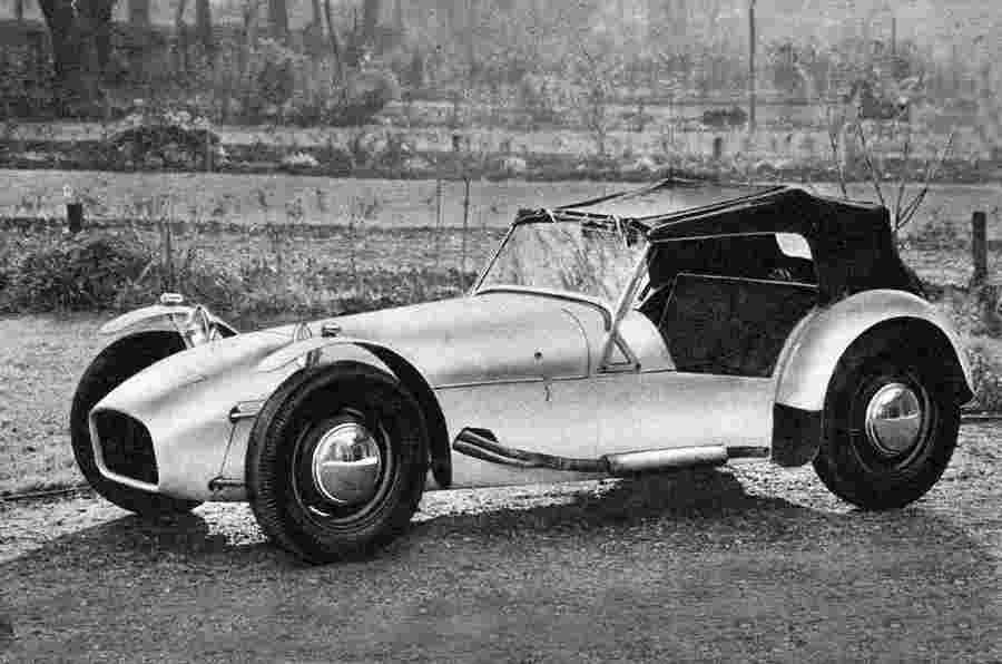 星期四回落：1957年莲花七首第一次开车