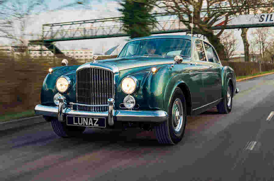Lunaz将Bentley Continental与Classic英国EV的范围添加