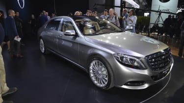 超豪华梅赛德斯-maybach S600出现在洛杉矶